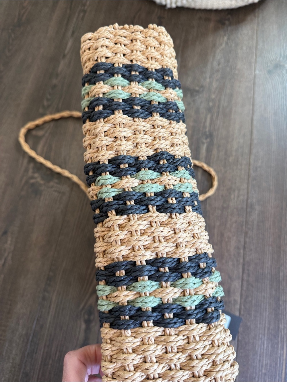 Dejavu NWT Woven Straw Tote Bag with Navy and Teal Stripe Accents Zip Closure - Picture 9 of 10